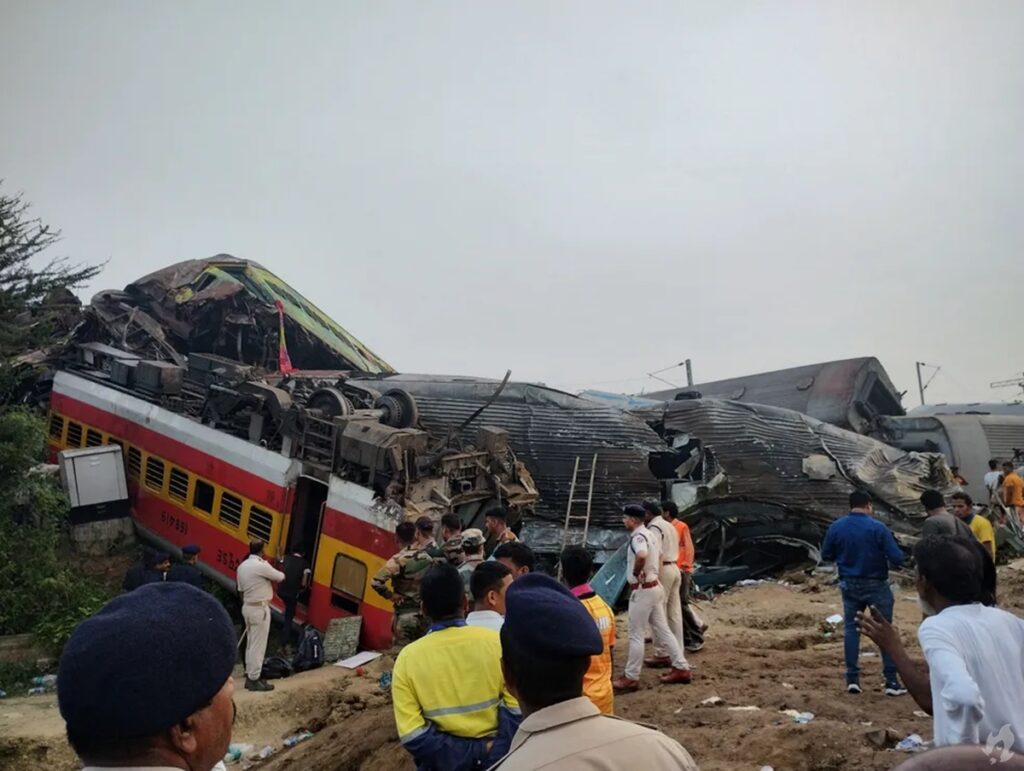 Sobe para 288 o número de vítimas fatais em grave acidente de trem