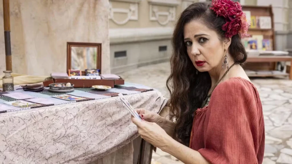 “Êta Mundo Melhor!” Previsão de cigana sobre Anabela deixa Estela intrigada