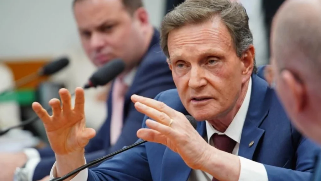Projeto de Crivella vira preferido de Hugo Motta para “anistia light”