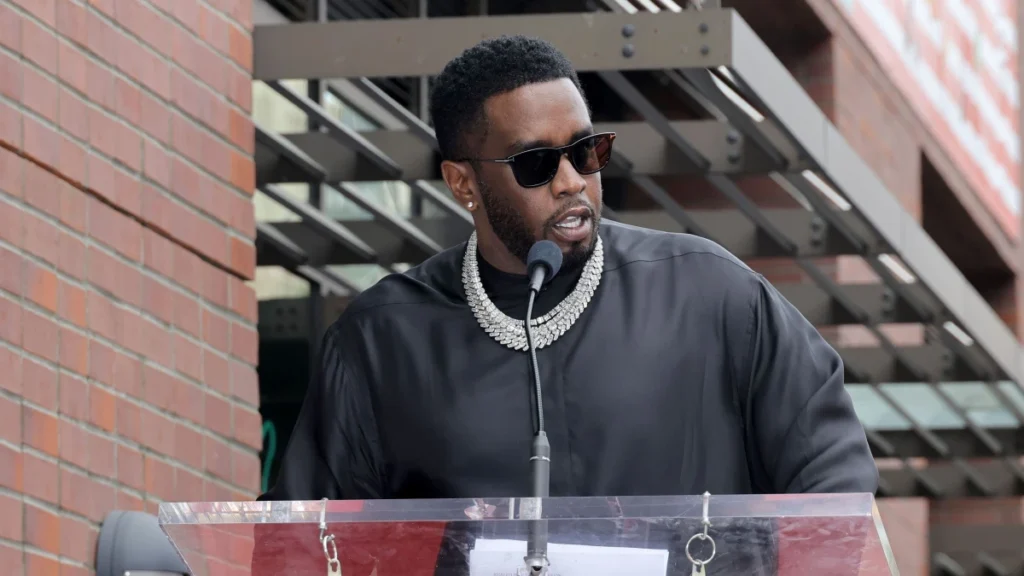 Família e amigos pedem clemência para Sean “Diddy” Combs antes de sentença