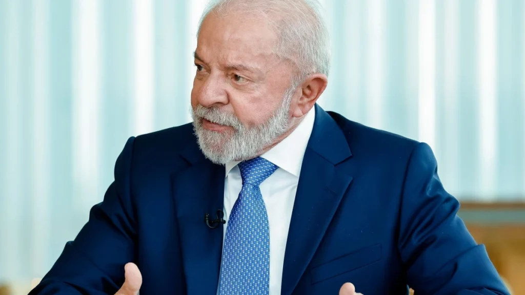 Lula critica Câmara por deixar MP perder validade: “Jogar contra o Brasil”