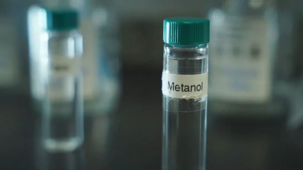 Jovem que estava internada após beber vodca com metanol morre em SBC
