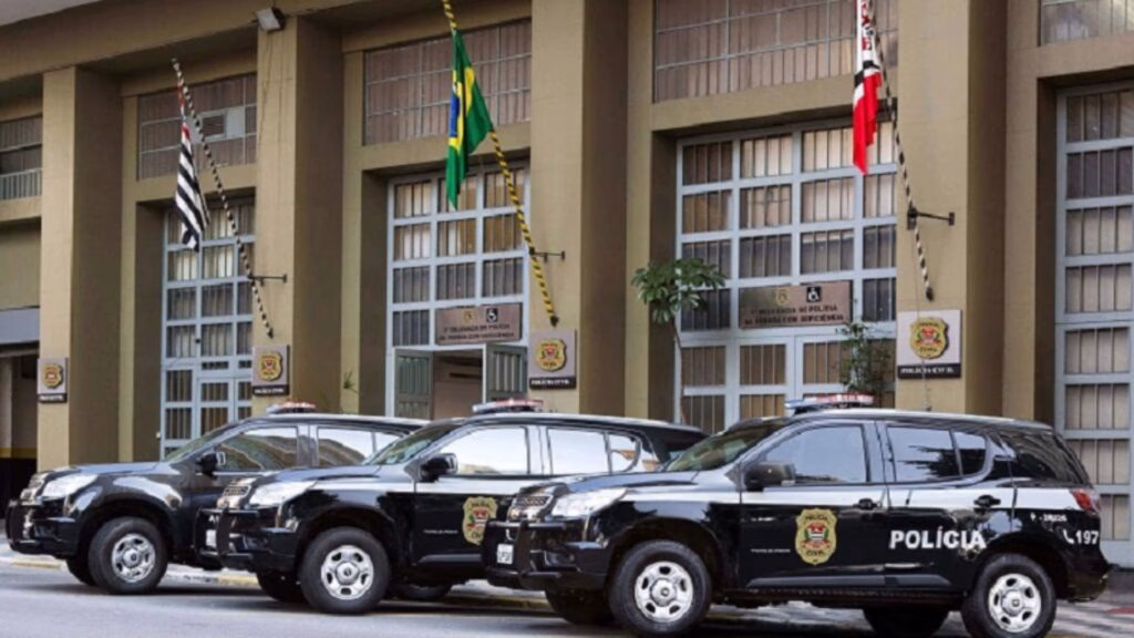 Mãe e filha morrem após comerem bolo envenenado em SP