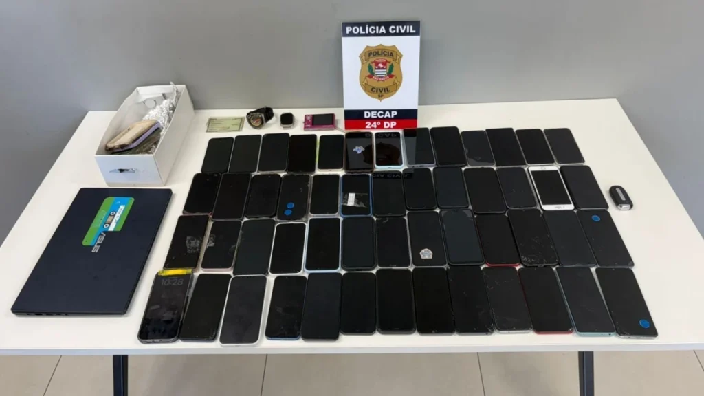 Casal que furtava celulares em festivais é preso com 50 aparelhos em SP