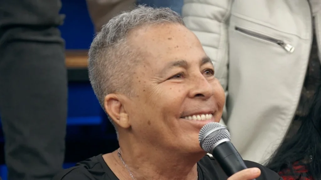 Cantor Hyldon sofre mal súbito e é internado no Rio de Janeiro