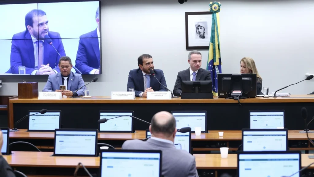 Conselho de Ética abre processo contra três deputados por motim