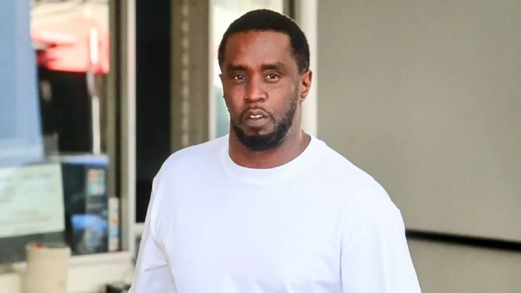 Antes de sentença, ex-namorada de Diddy nega ter sido vítima do rapper