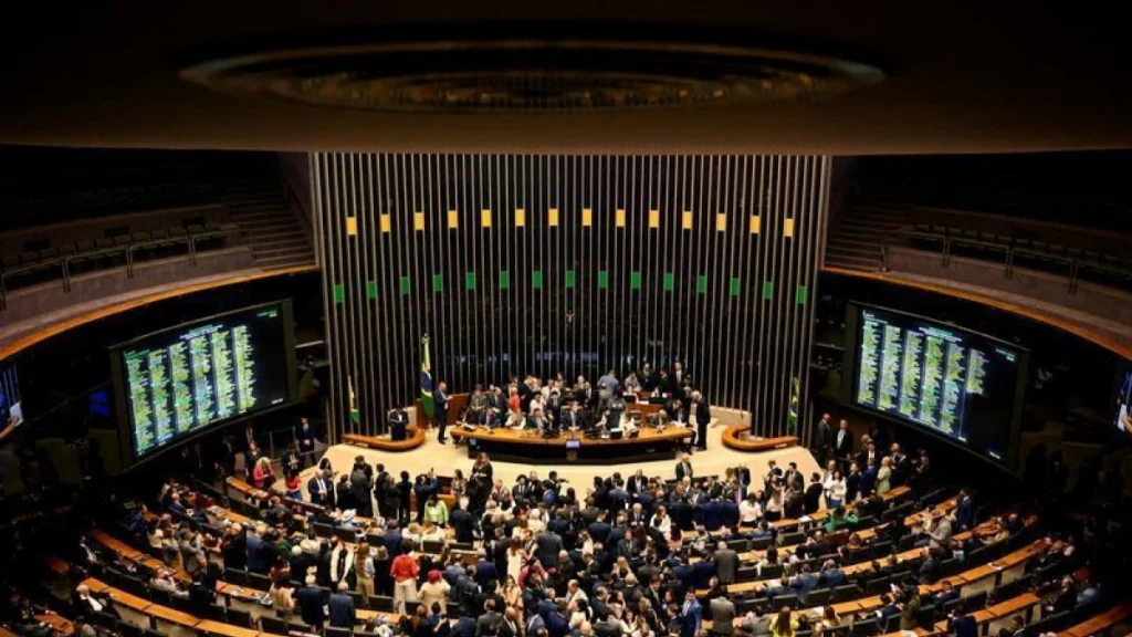 Câmara faz esforço concentrado para destravar pautas sociais e econômicas