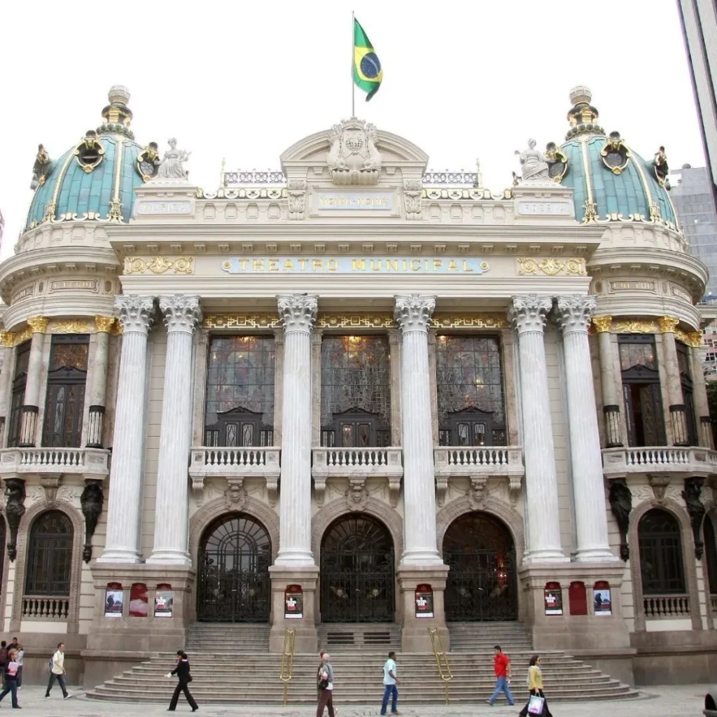 Theatro Municipal do Rio exibe espetáculo sobre Frida Kahlo até sexta (31)