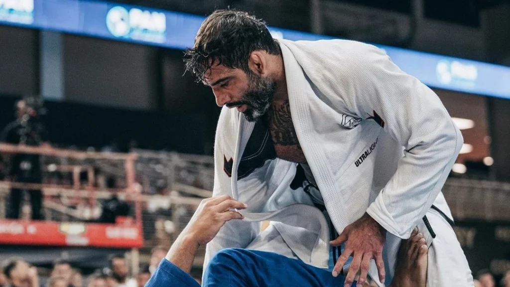 “Enterrei ele pela 2ª vez”, diz mãe de Leandro Lo após juri absolver PM