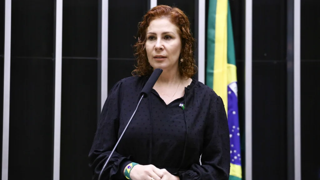 Análise: Caso Zambelli não mobiliza direita italiana