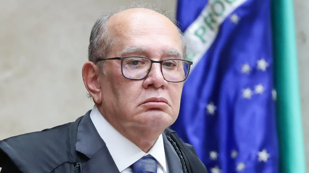 Gilmar Mendes repete argumento do centrão em negativa à AGU