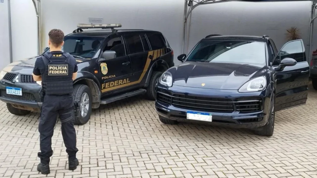 PF mira grupo que usava “banco digital” clandestino para fraude financeira