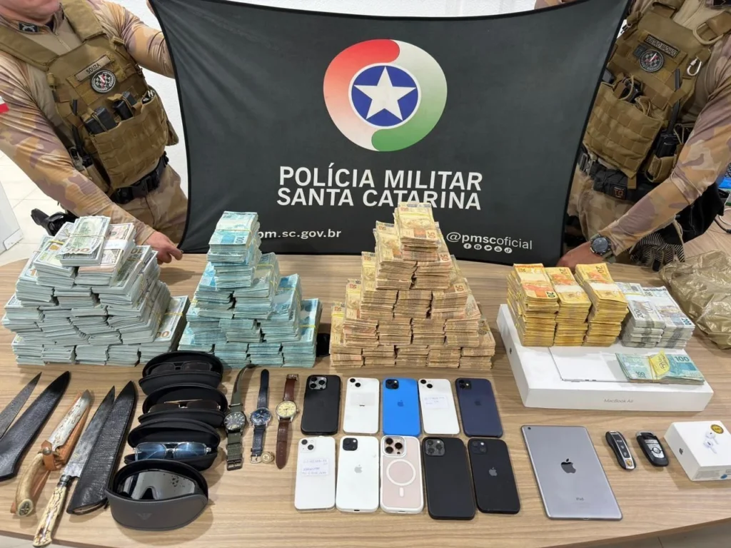 Suspeito de fraude é preso com mais de R$ 5 milhões em espécie em SC