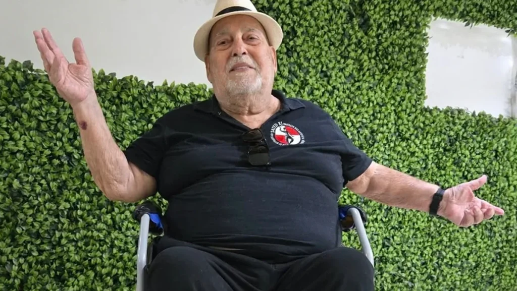Morre o ator e poeta Gualdino Calixto aos 84 anos; corpo será cremado