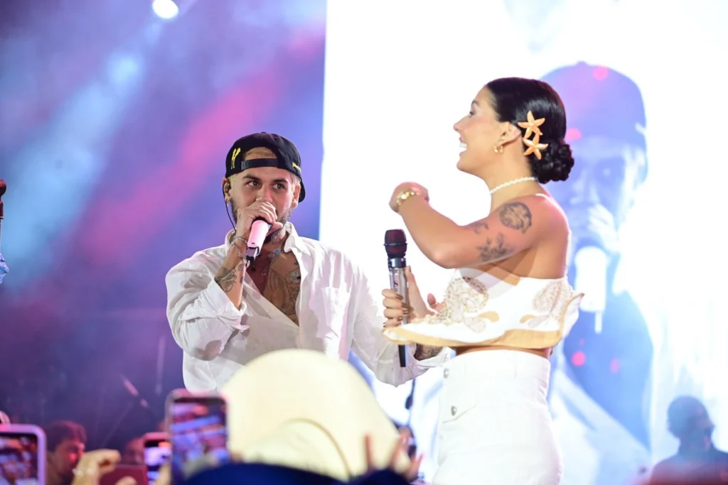 Web reage a Ana Castela no palco com Zé Felipe: “Gelada”
