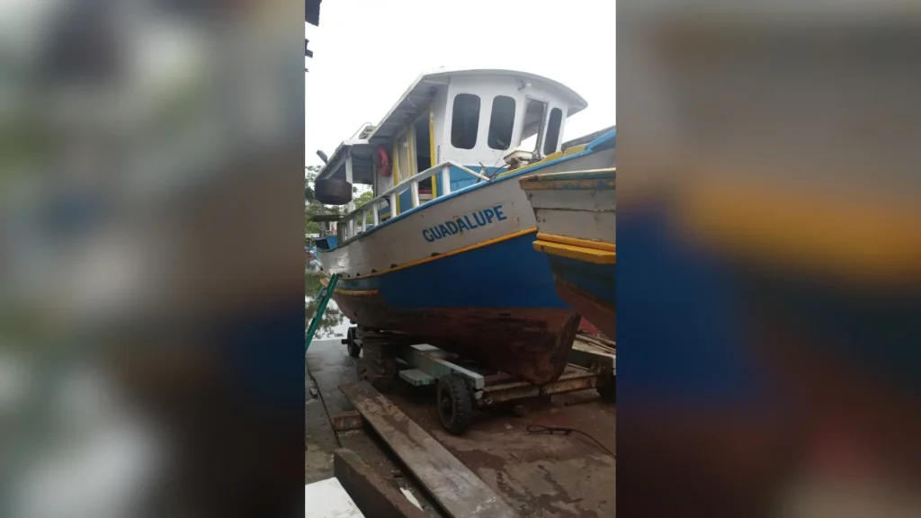 Chuvas e ventos fortes: Naufrágio deixa dois mortos no litoral Norte de SP
