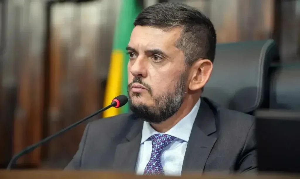 PF indicia Rodrigo Bacellar, TH Joias e mais três por ligação com o CV