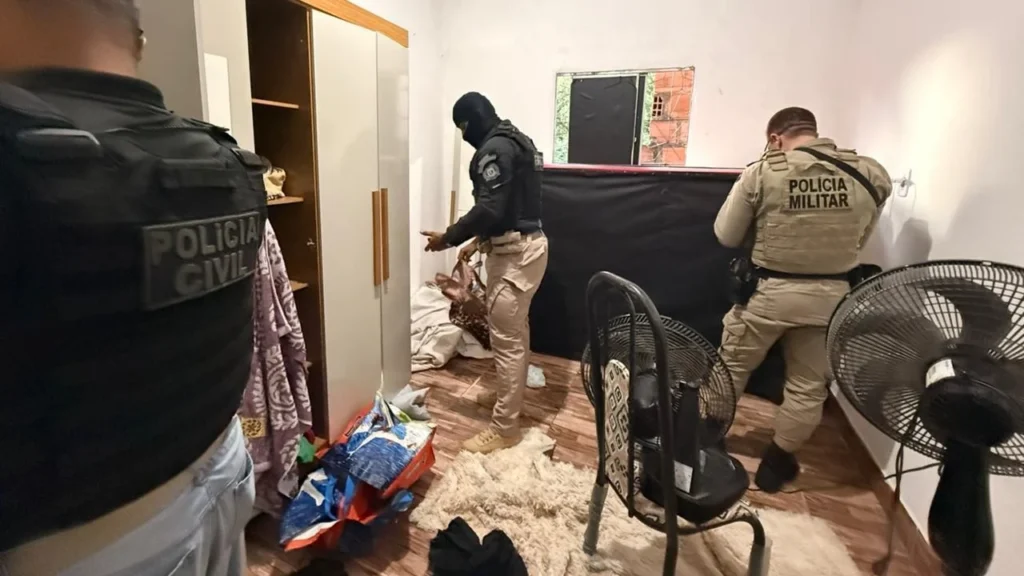 Operação mira Comando Vermelho por controle ilegal de internet na Bahia