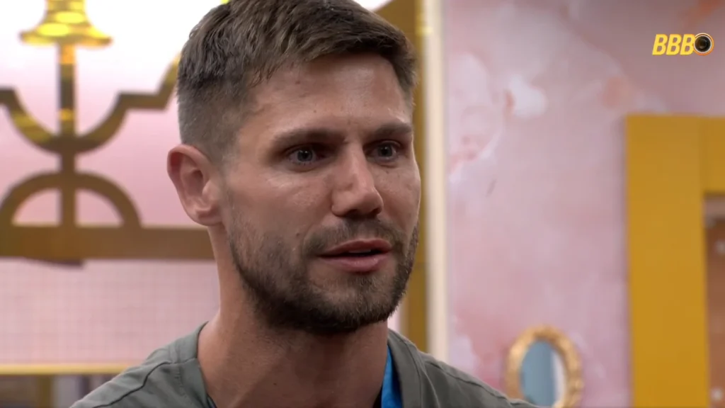 Jonas Sulzbach, do BBB 26, é acusado de homofobia após discussão no reality