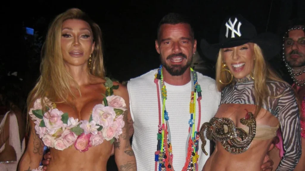 Ricky Martin marca presença no Baile no Arara no Rio de Janeiro; veja