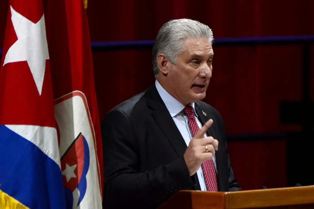 Presidente de Cuba diz que está disposto a “dar a vida pela revolução”