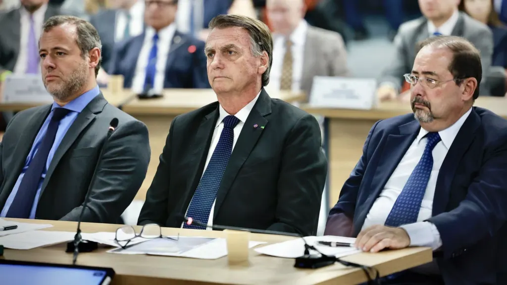 Defesa questiona temporária e diz que Bolsonaro demanda atenção permanente