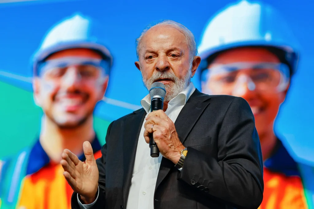 Mesmo com alta do petróleo, Lula acredita em corte de juros