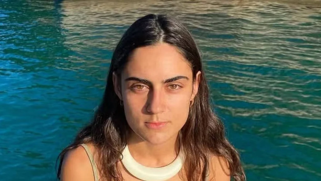 Ex de Alanis Guillen se pronuncia após falas preconceituosas: “Eu errei”