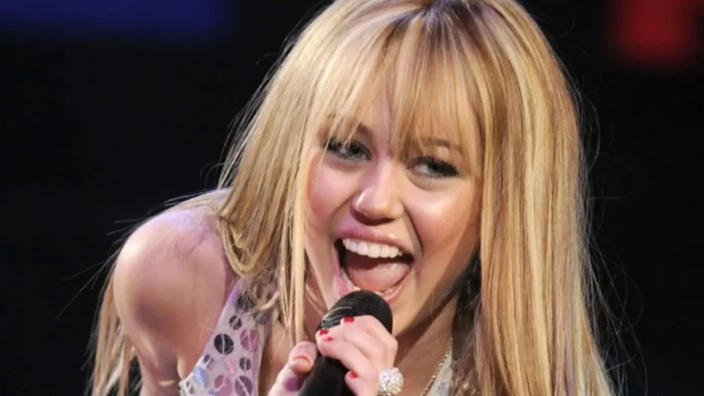 Disney divulga pôster do especial de 20 anos de Hannah Montana e web reage
