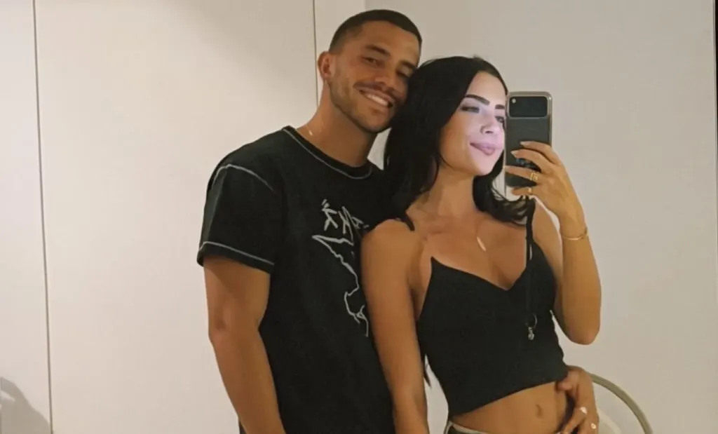 Jade Picon e André Lamoglia posam juntos em clima de romance; veja