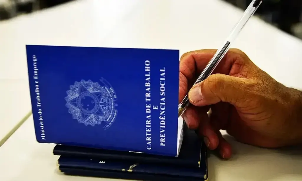 Projeto do governo sobre 6×1 é vergonhoso e ilegal, diz Skaf à CNN