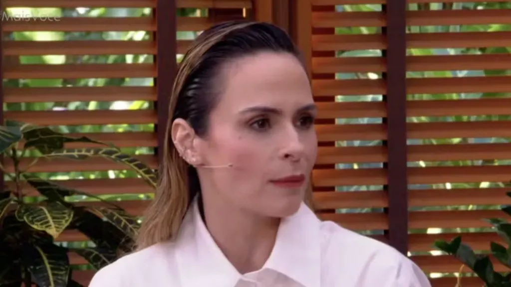 Campeã do BBB 26, Ana Paula Renault comenta luto e estratégia de jogo