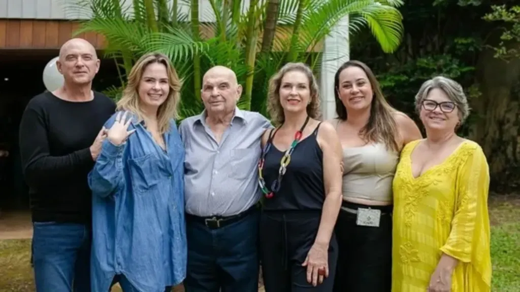 Finalista do BBB 26: conheça os 4 irmãos de Ana Paula Renault