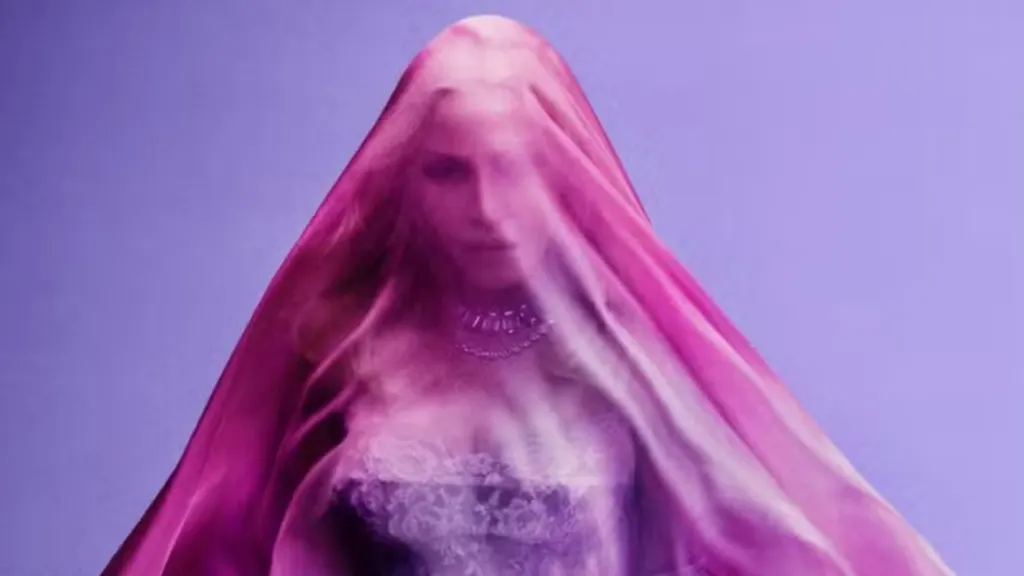 Madonna usa aplicativo de relacionamento LGBT para divulgar novo projeto