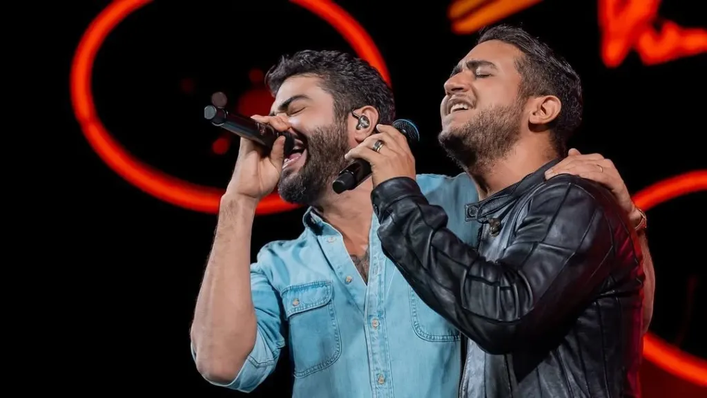 Henrique & Juliano falam sobre incidente com helicóptero: “Dano material”