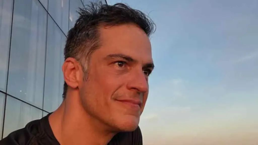 Mateus Solano se reorganiza após fim de casamento e garante: “Não estou com ninguém”
