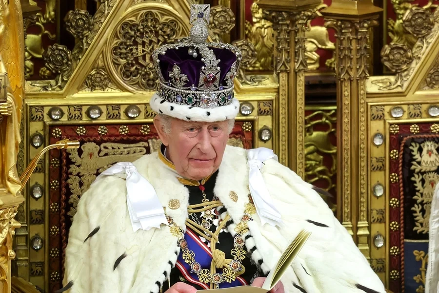 Rádio inglesa anuncia a “morte” do rei Charles e assusta o Reino Unido