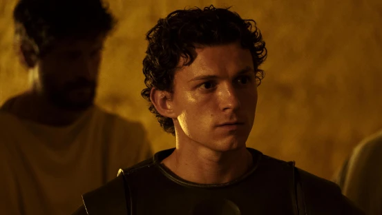 Tom Holland se arrepende de trabalhos passados e os enxerga como “porcaria”